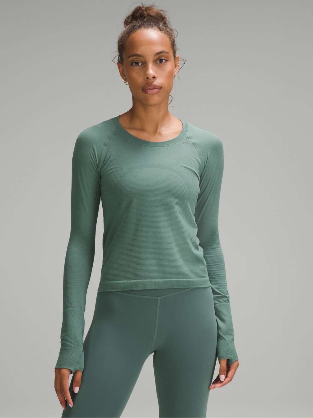 Lululemon Swiftly Tech Long Sleeve Shirt 2.0 Race Length Size 6 Blue Green